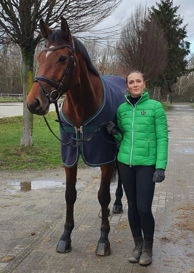 Anna Geppert mit Pferd